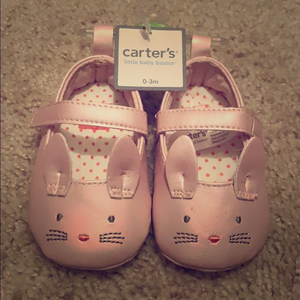 NWT Carter’s bunny Easter Halloween crib shoes
